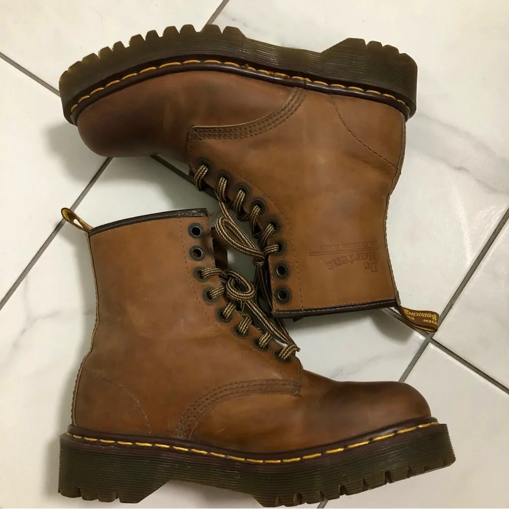 Vintage Dr. Martens Brown Platform Boots - Picture 5 of 16